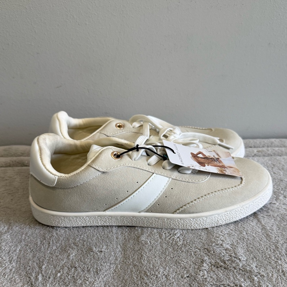 Sincerely‎ Jules White and Tan Sneakers Bailey Womens 7